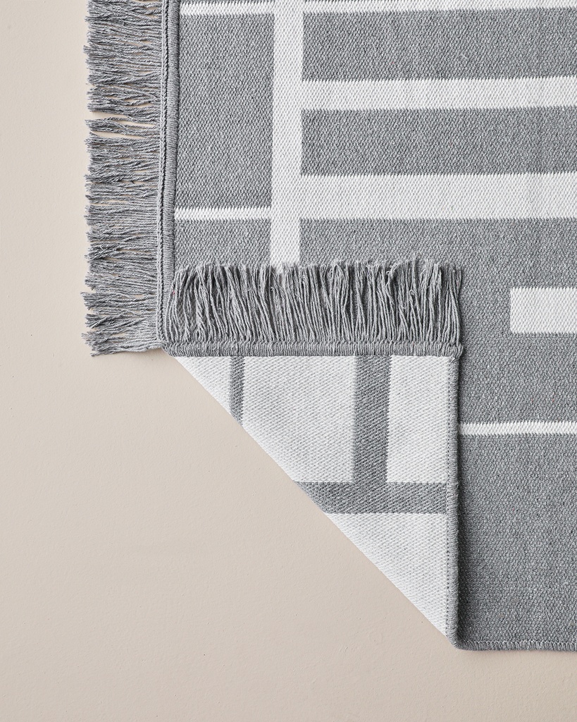 Smoky Woven Rug Timeless