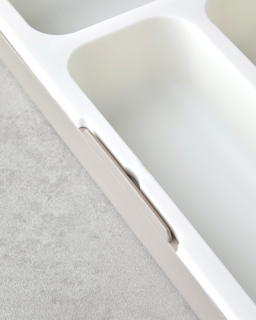 Basic Spoon Tray Timeless