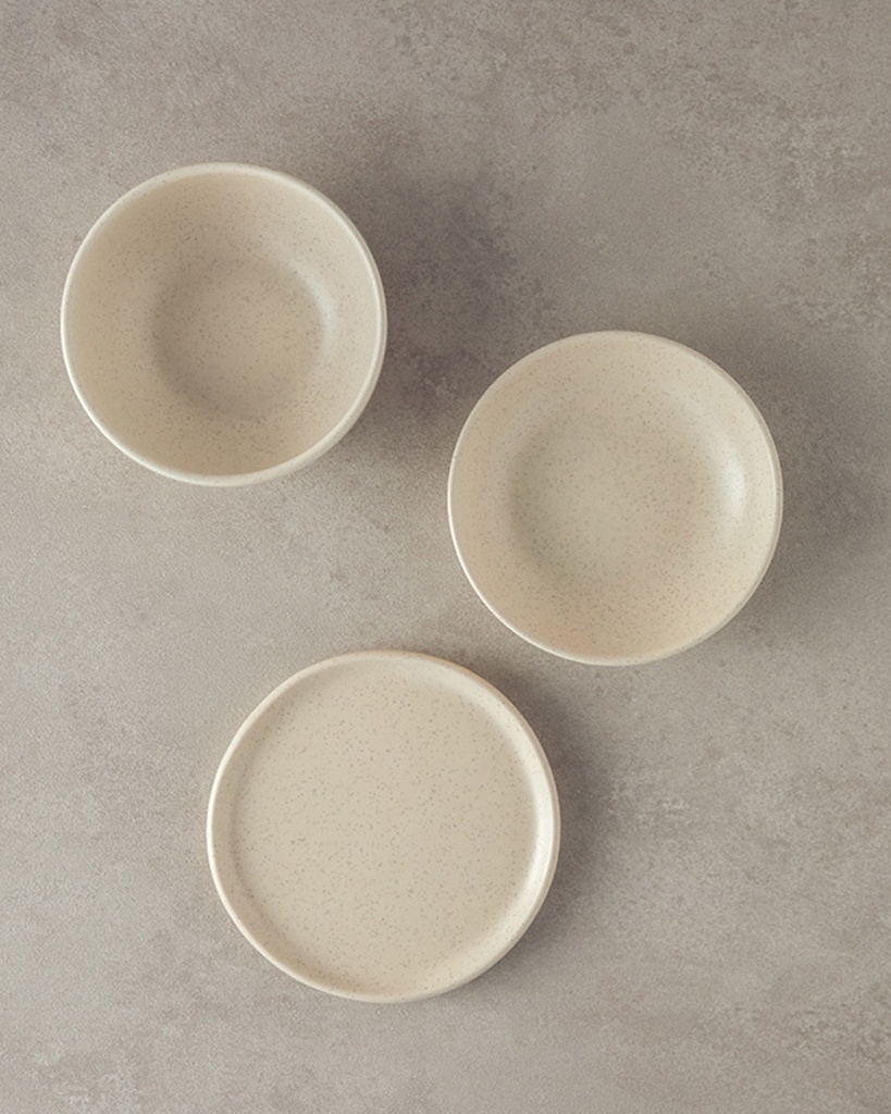 Lina Cake Plate Basic Alt Segment