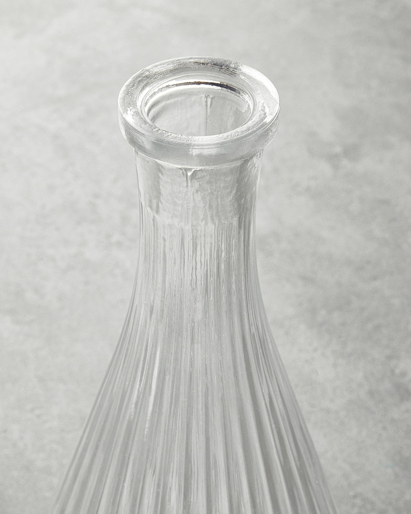 Serene Decanter Timeless