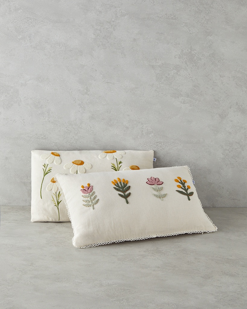 Daisy Love Decorative Cushion Heritage