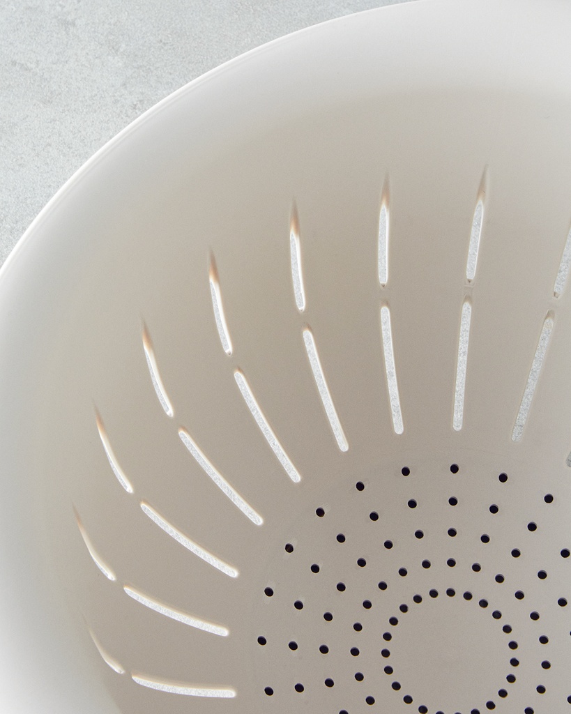Estela Strainer Timeless