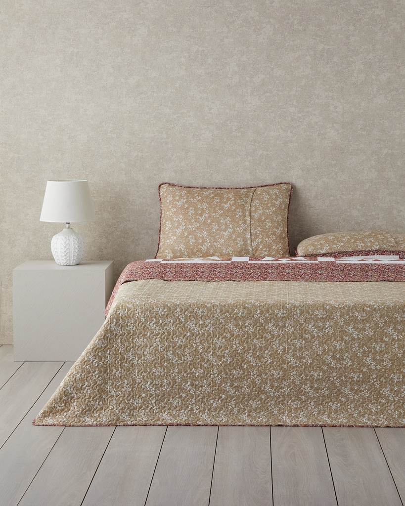 Vintage Lace Patchwork Bed Spread Set Timeless